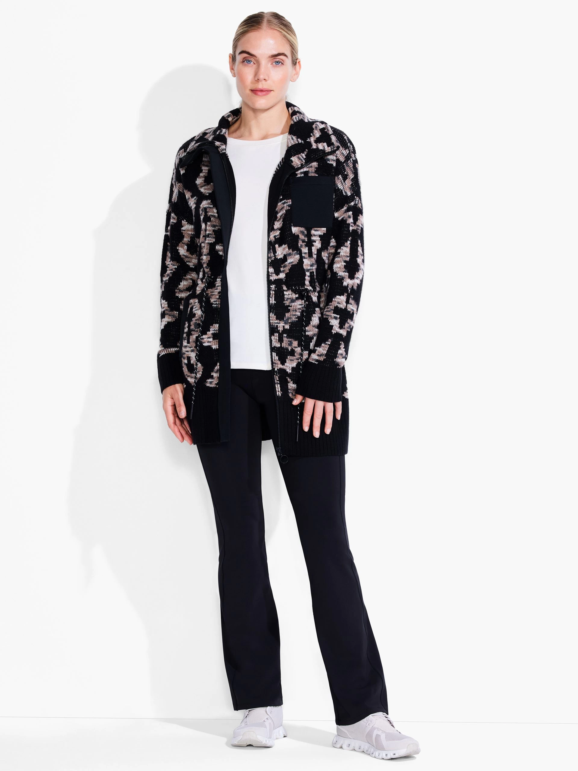 Spacedye Cozy Coat BLACK MULTI 6 Spacedye Cozy Coat BLACK MULTI - Image 4