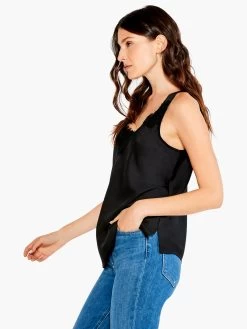 Lace Cami Tank -Classic Fashion Clothing Store ALL1652BLXPRODUCT 02