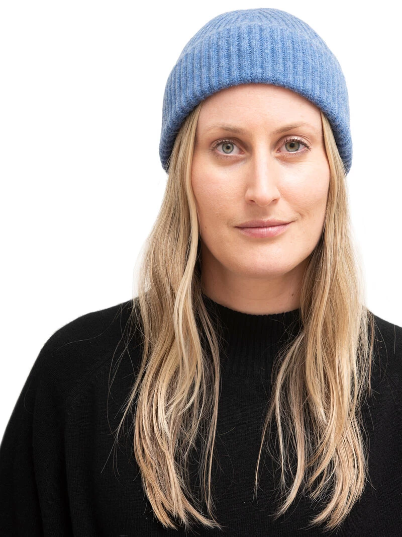 Meg Cohen - Cashmere Solid Ski Hat BLUE 4 Meg Cohen - Cashmere Solid Ski Hat BLUE - Image 2