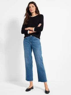 NZT Sweet Dreams Puff Shoulder Layered Top 9 NZT Sweet Dreams Puff Shoulder Layered Top -Classic Fashion Clothing Store NZTW232071BLXPRODUCT 04