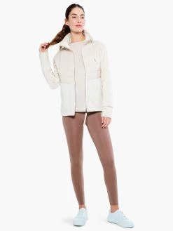 Varley - Let's Move Super High Rise Legging TAUPE 9 Varley - Let's Move Super High Rise Legging TAUPE -Classic Fashion Clothing Store VAR00815TAUPRODUCT 01