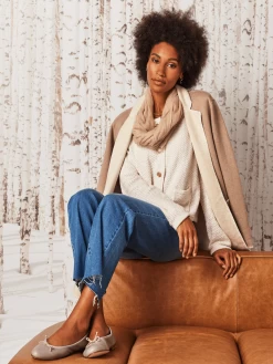 Gilded Texture Sweater Jacket CREAM 13 Gilded Texture Sweater Jacket CREAM -Classic Fashion Clothing Store W231119CRMPRODUCT 04A