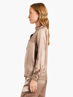 Elevated Top STUCCO -Classic Fashion Clothing Store W231610SCCPRODUCT 02