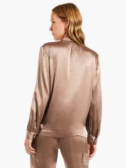 Elevated Top STUCCO -Classic Fashion Clothing Store W231610SCCPRODUCT 03