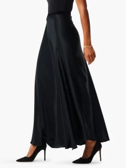 Elevated Slip Skirt -Classic Fashion Clothing Store W231710BLXPRODUCT 02