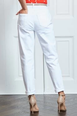 White Denim Slim Leg Mom Jeans 15 White Denim Slim Leg Mom Jeans -Classic Fashion Clothing Store s77 s21tj166 069