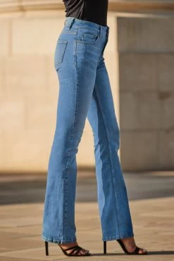 Light Wash Mid Rise Bootcut Jeans -Classic Fashion Clothing Store web 2307 42 s23bd010dm001w s23tj083bk0001 42 190