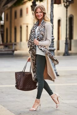 Khaki Green Perfect Jeggings -Classic Fashion Clothing Store web 50 a21tj043 s21bd016gn a20tk065nl 157