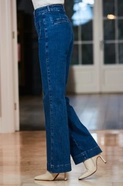 Mid Blue Wide Leg Pocket Detail Jeans -Classic Fashion Clothing Store web 65 a22bd016be0010 s23tk851be0009 094